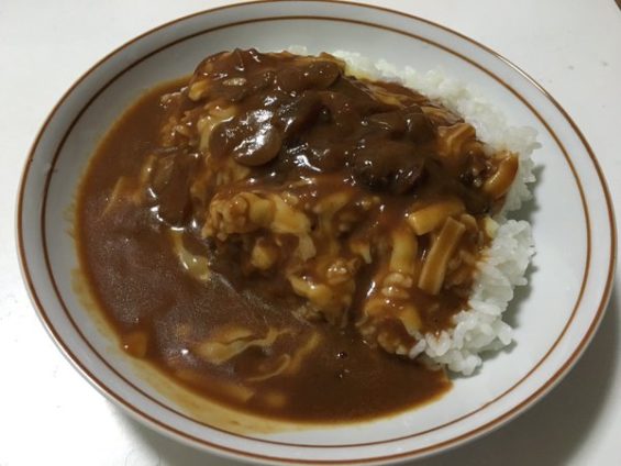 ハヤシライスが薄い時の原因と対処法！片栗粉等でドロドロ・とろみを 食生活研究所 食☆ラボ